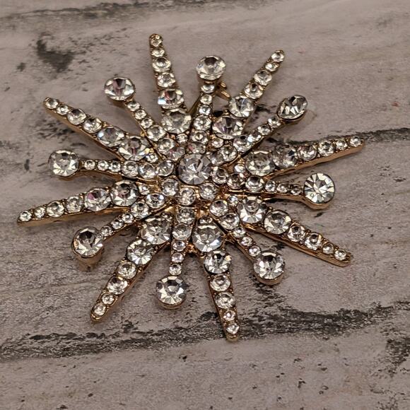 Rhinestone Snowflake Brooch Jewelry - Picture 7 of 7